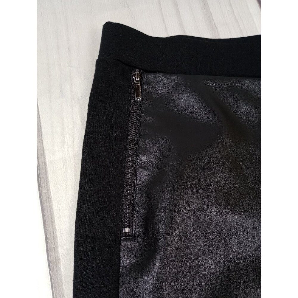 Rafaella Size 12 Pull On Black Faux Leather Ankle Pants Moto Skinny Leggings - Picture 2 of 10